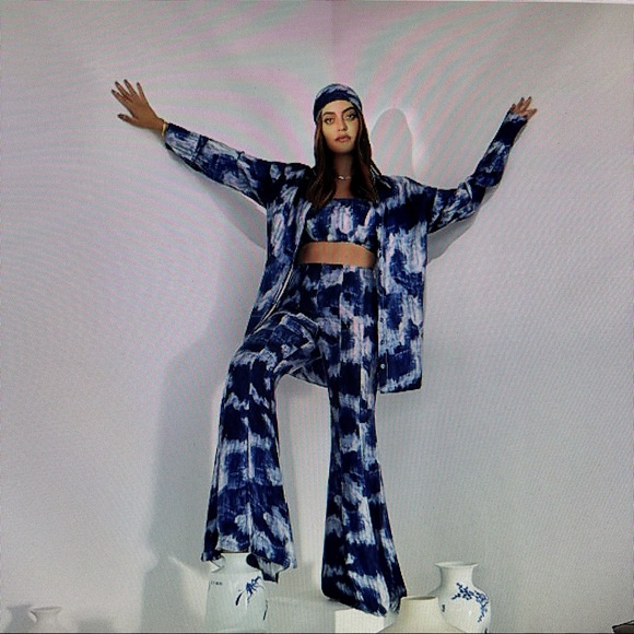The Madiyah Al Sharqi x Karen Wazen Kylie Tie-Dye Flare Pants Size 36 UK - Picture 3 of 10